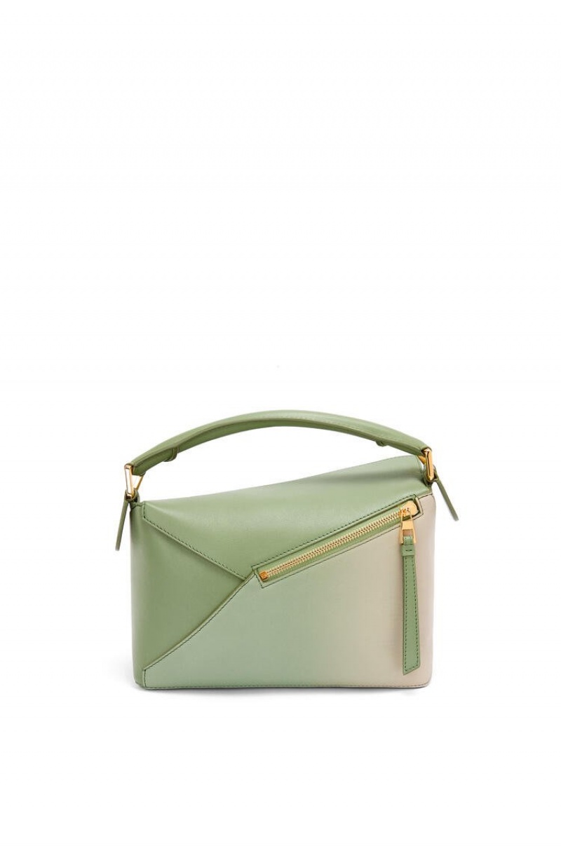 Bolsa De Hombro Loewe Small Puzzle Edge bag in degrade nappa calfskin Mujer Verde Menta | 784UCDWTJ