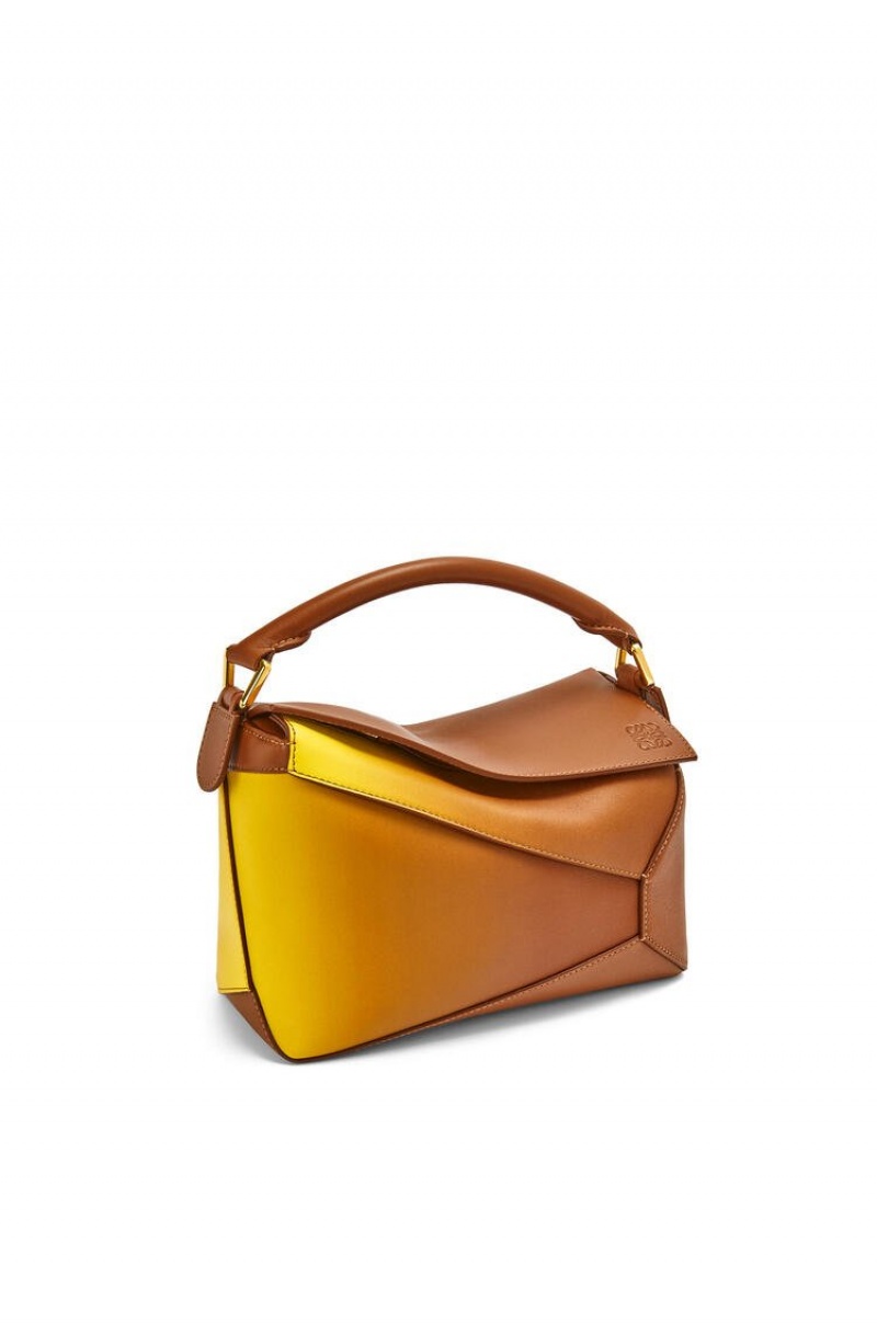 Bolsa De Hombro Loewe Small Puzzle Edge bag in degrade nappa calfskin Mujer Limón | 629GUEFTH