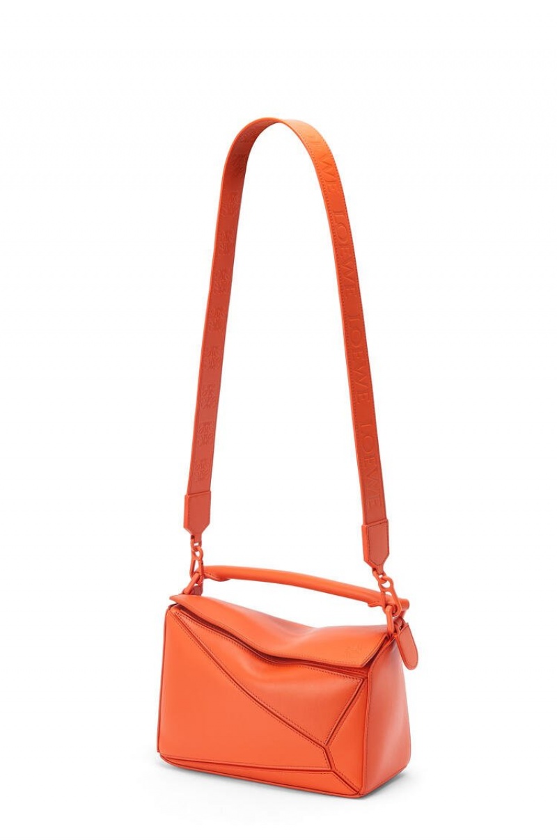 Bolsa De Hombro Loewe Small Puzzle bag in satin calfskin Mujer Naranjas | 172UZAEQS