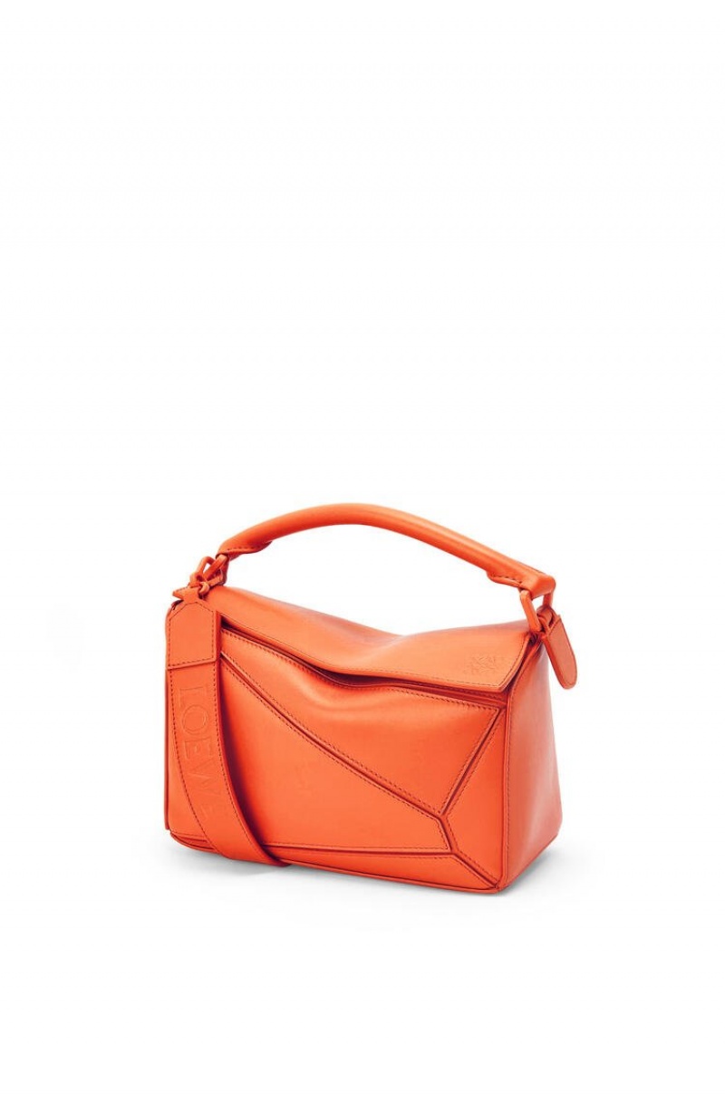 Bolsa De Hombro Loewe Small Puzzle bag in satin calfskin Mujer Naranjas | 172UZAEQS