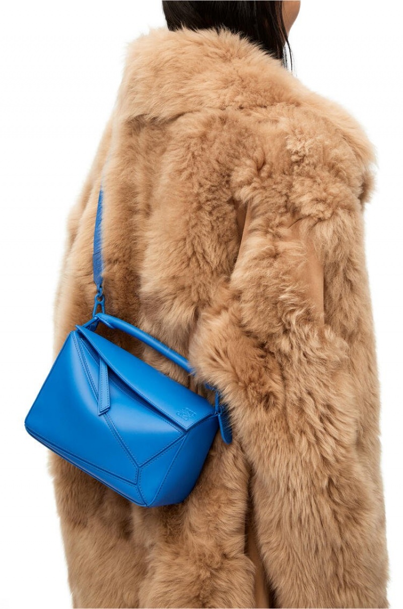 Bolsa De Hombro Loewe Small Puzzle bag in satin calfskin Mujer Azules | 678QWKDNJ