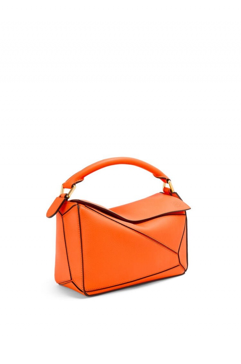 Bolsa De Hombro Loewe Small Puzzle bag in classic calfskin Mujer Naranjas | 781EUINRY