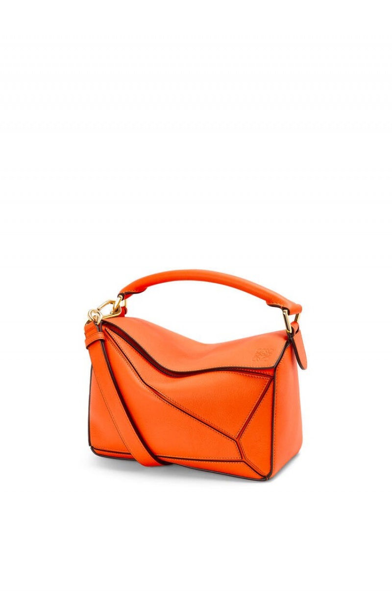 Bolsa De Hombro Loewe Small Puzzle bag in classic calfskin Mujer Naranjas | 781EUINRY