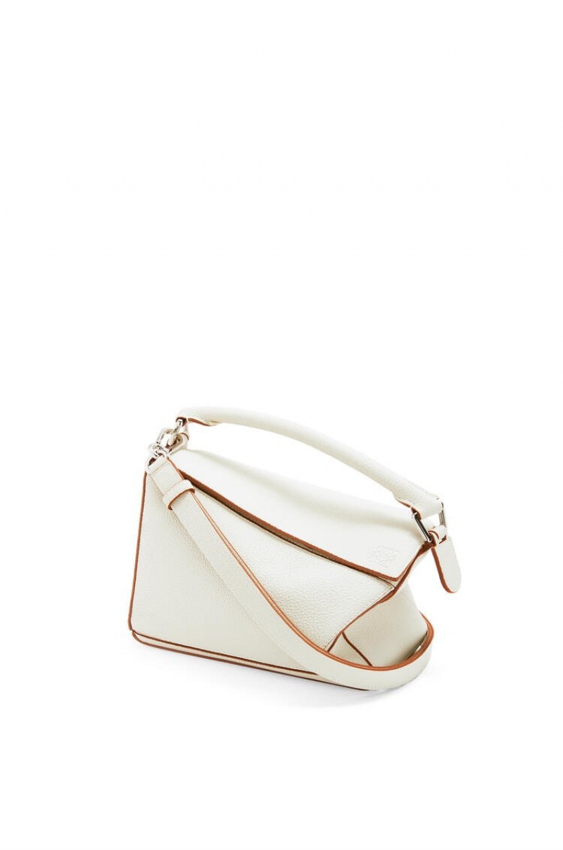 Bolsa De Hombro Loewe Small Puzzle bag in soft grained calfskin Mujer Blancas | 374MNLGBO