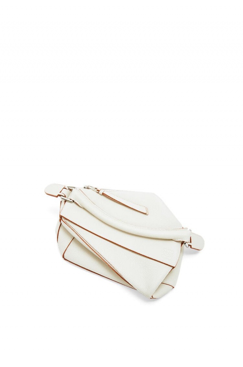 Bolsa De Hombro Loewe Small Puzzle bag in soft grained calfskin Mujer Blancas | 374MNLGBO