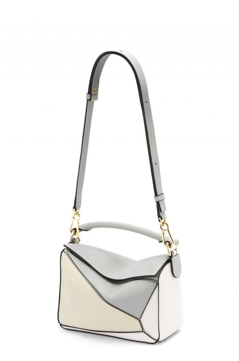 Bolsa De Hombro Loewe Small Puzzle bag in classic calfskin Mujer Gris Verde | 683ACJWNM