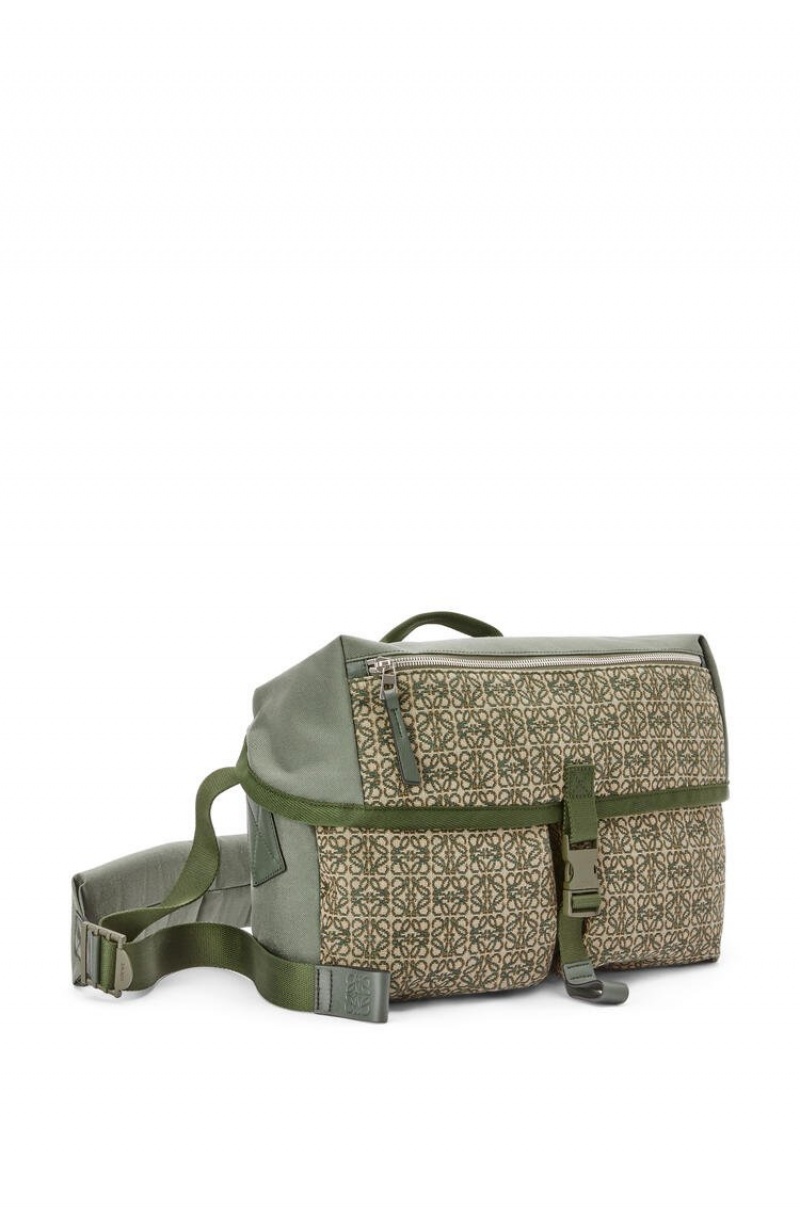 Bolsa De Mensajero Loewe Postman Messenger in Anagram jacquard and canvas Hombre Kaki Verde | 683UHVYCO