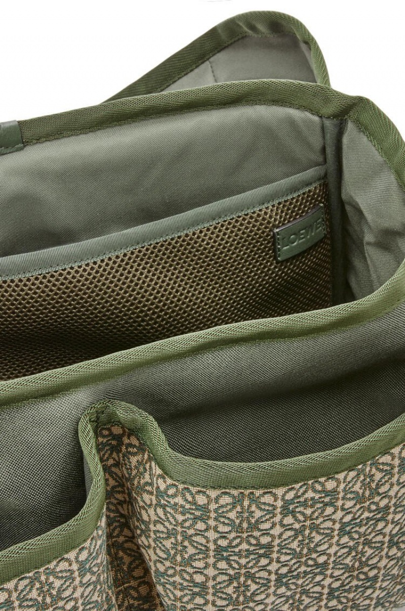 Bolsa De Mensajero Loewe Postman Messenger in Anagram jacquard and canvas Hombre Kaki Verde | 683UHVYCO