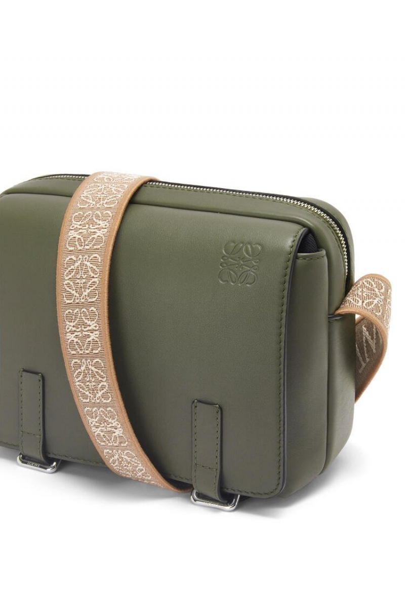 Bolsa De Mensajero Loewe XS Military messenger bag in supple smooth calfskin and jacquard Hombre Kaki Verde | 875DNPBUW