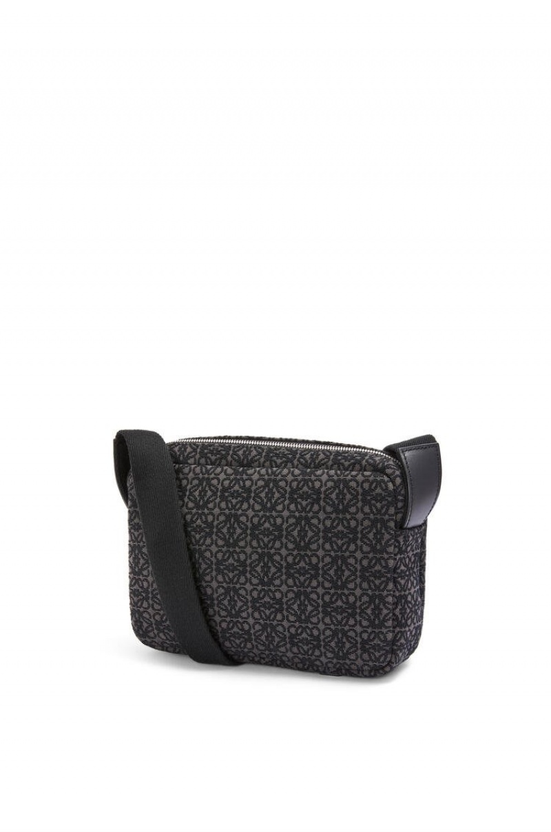 Bolsa De Mensajero Loewe XS Military messenger bag in Anagram jacquard and calfskin Hombre Negras | 046FHKUVM