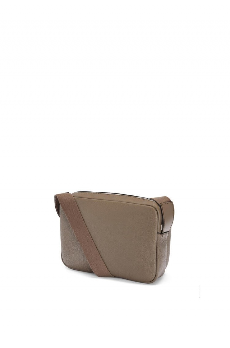 Bolsa De Mensajero Loewe XS Military messenger bag in soft grained calfskin Hombre Verde Menta | 350JFVWGS