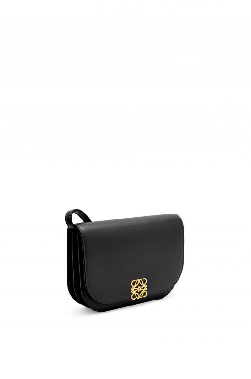 Bolsas Hombro Loewe Goya Accordion clutch in silk calfskin Mujer Negras | 490EBGRDF