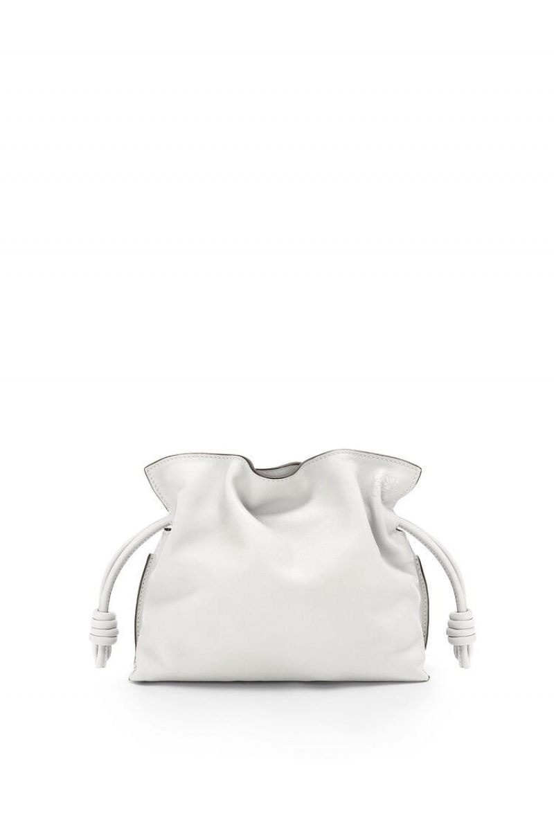 Bolsas Hombro Loewe Mini Flamenco clutch in nappa calfskin Mujer Blancas | 357GMJXZT