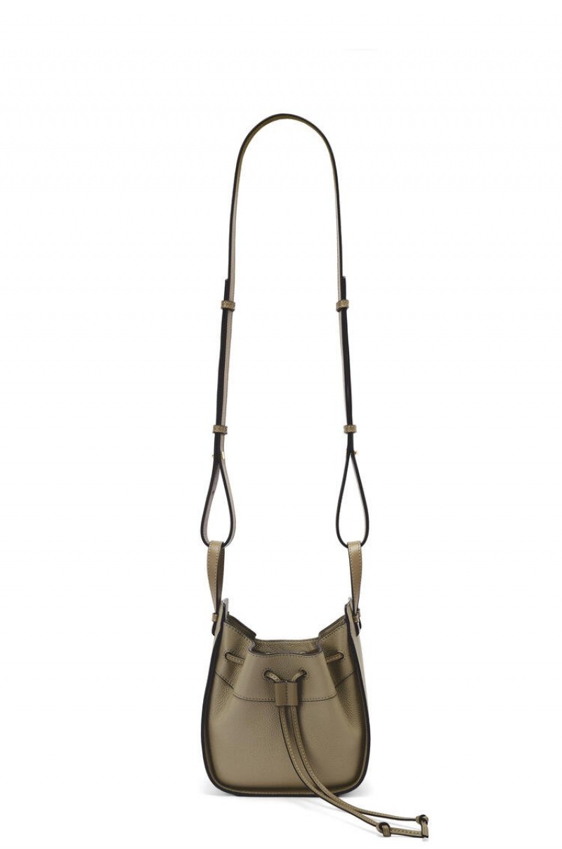 Bolsas Hombro Loewe Mini Hammock drawstring in soft grained calfskin Mujer Verde | 296EJDHWY