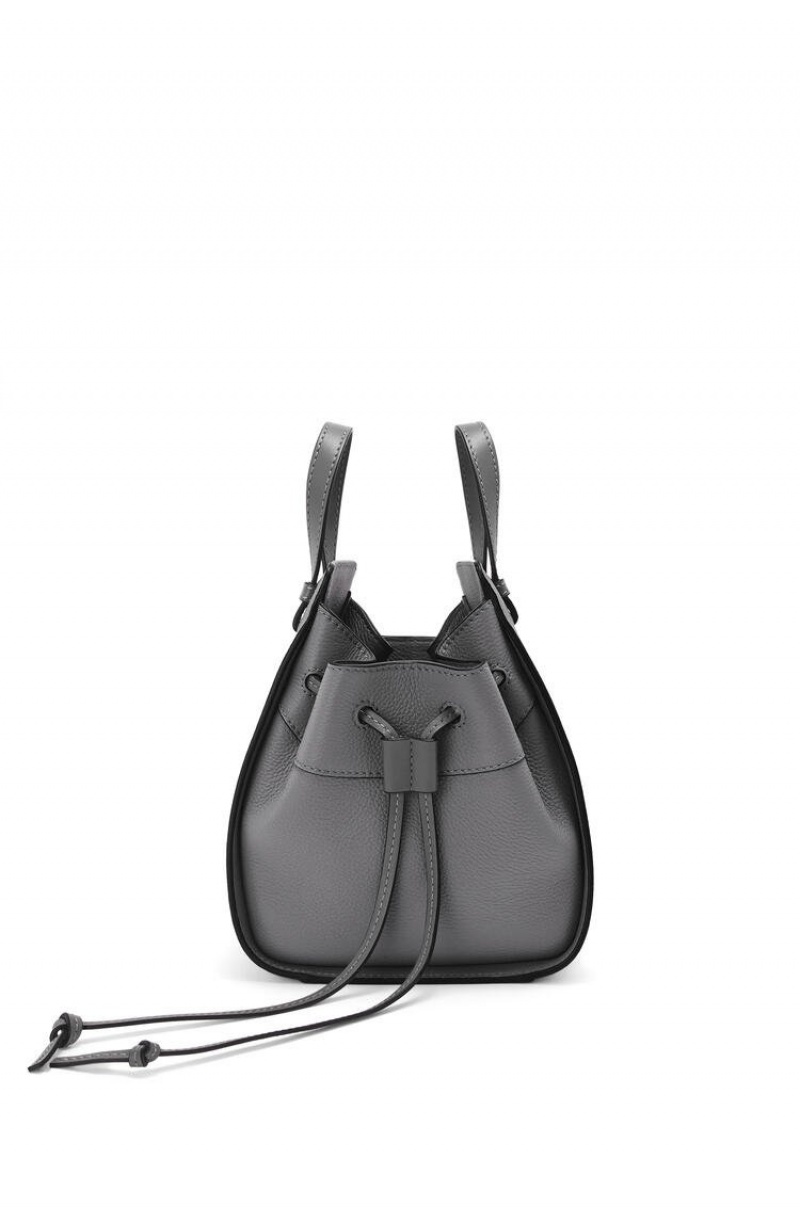 Bolsas Hombro Loewe Mini Hammock drawstring in soft grained calfskin Mujer Gris | 053PQWZUF