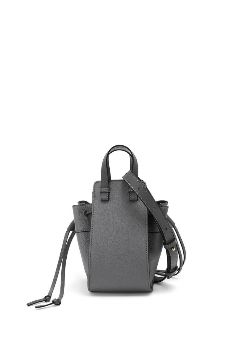 Bolsas Hombro Loewe Mini Hammock drawstring in soft grained calfskin Mujer Gris | 053PQWZUF