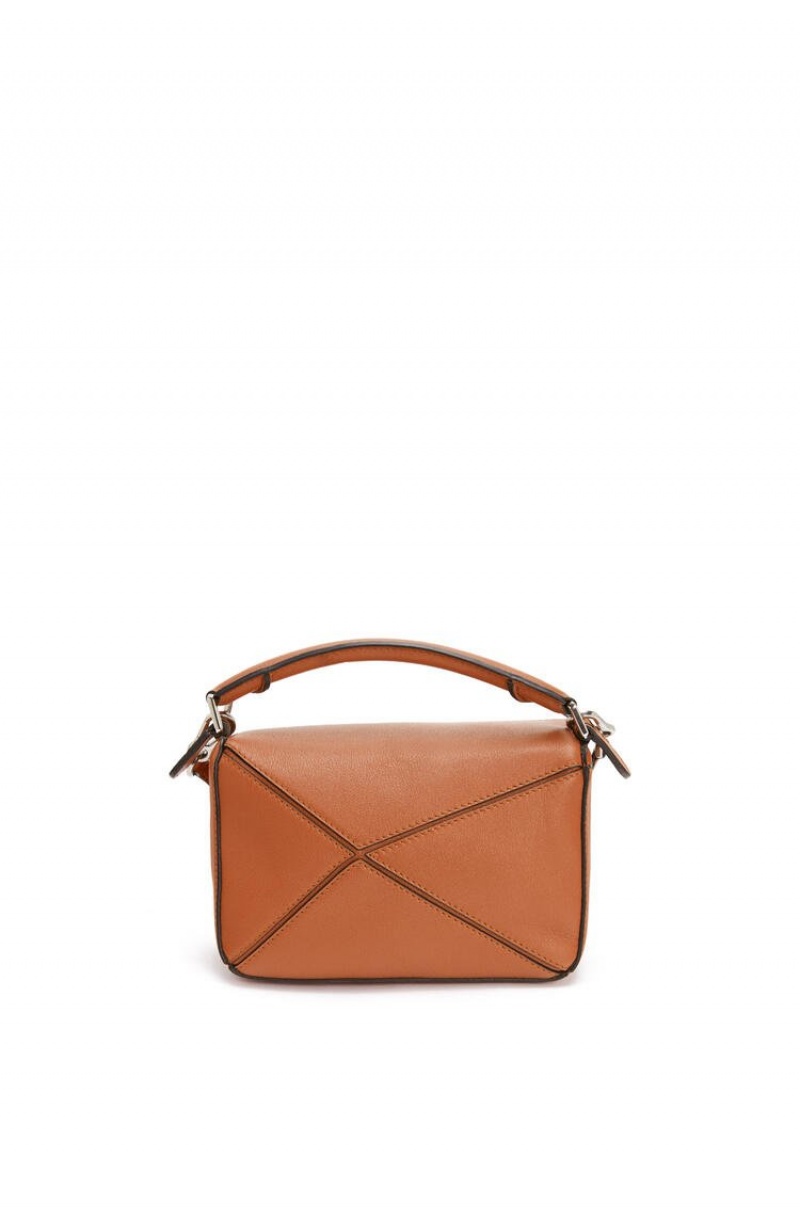 Bolsas Hombro Loewe Mini Puzzle bag in classic calfskin Mujer Tan | 092WZKYVE