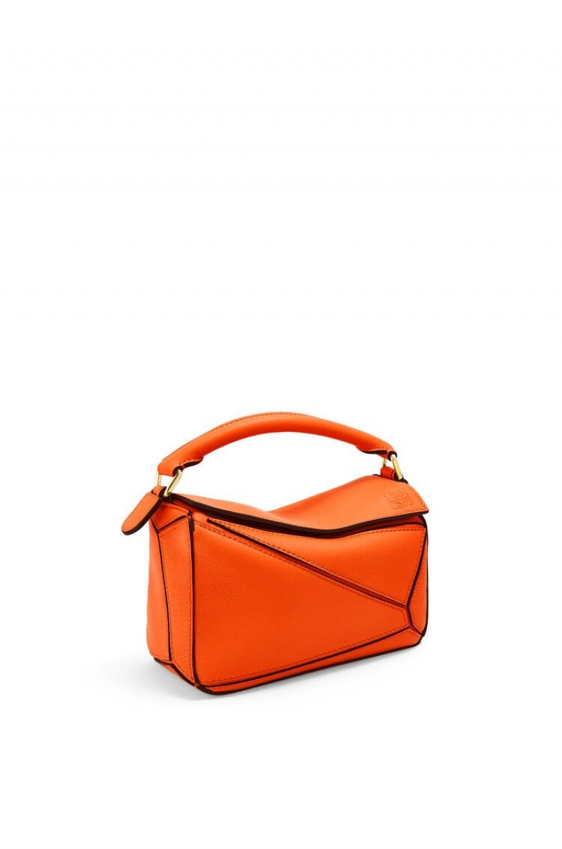 Bolsas Hombro Loewe Mini Puzzle bag in classic calfskin Mujer Naranjas | 783ZRBSVX