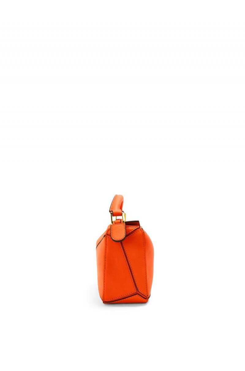 Bolsas Hombro Loewe Mini Puzzle bag in classic calfskin Mujer Naranjas | 783ZRBSVX