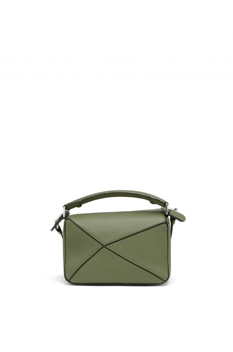 Bolsas Hombro Loewe Mini Puzzle bag in classic calfskin Mujer Verde | 509FUNTXG