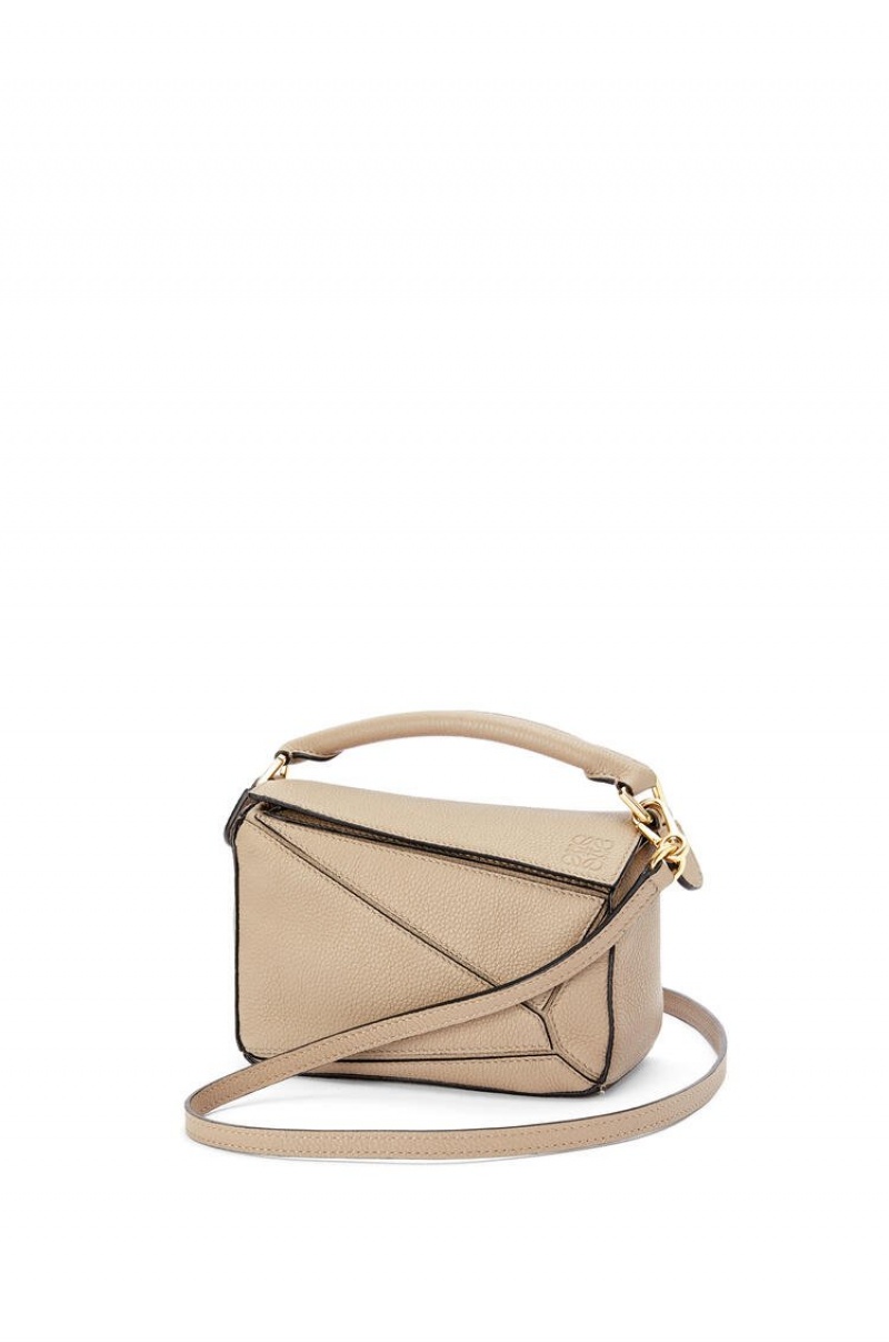 Bolsas Hombro Loewe Mini Puzzle bag in soft grained calfskin Mujer Sand | 710PJXQBR