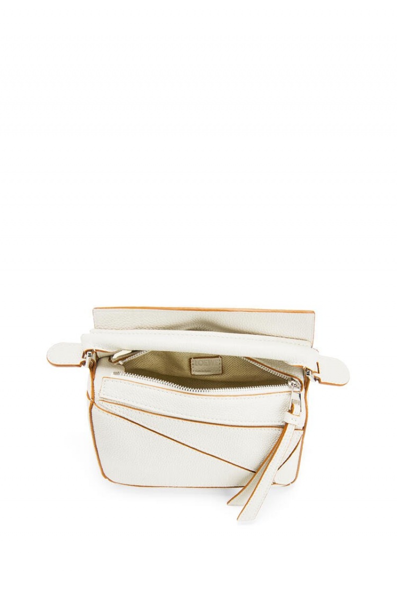 Bolsas Hombro Loewe Mini Puzzle bag in soft grained calfskin Mujer Blancas | 869TZIHXQ