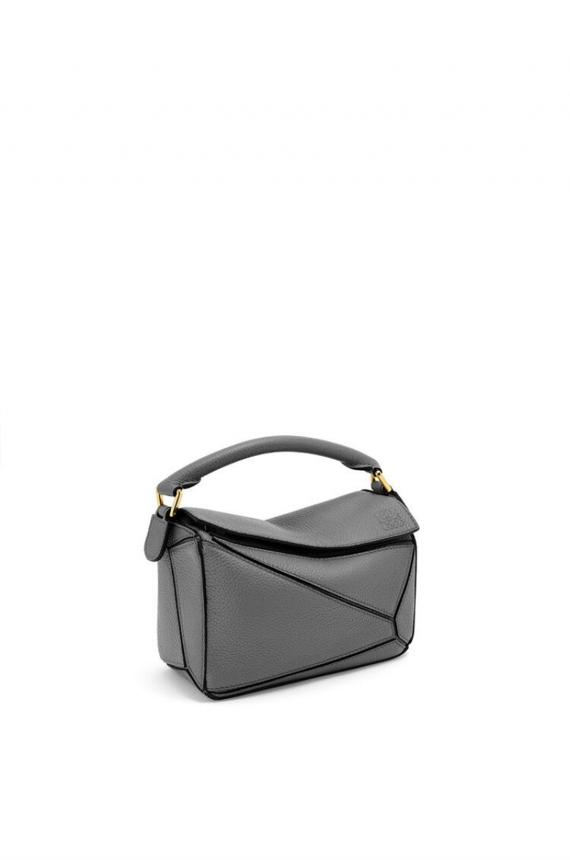 Bolsas Hombro Loewe Mini Puzzle bag in soft grained calfskin Mujer Gris | 018IEWDNA