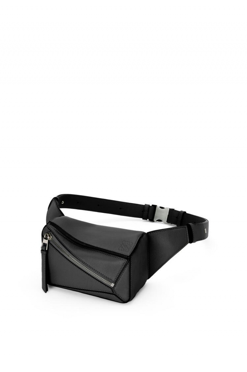 Bolsas Hombro Loewe Mini Puzzle bumbag in classic calfskin Mujer Negras | 843FSNKOR