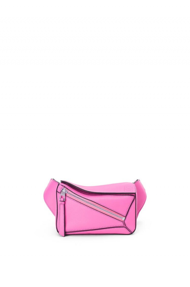 Bolsas Hombro Loewe Mini Puzzle bumbag in classic calfskin Mujer Rosas | 835BMYKJX