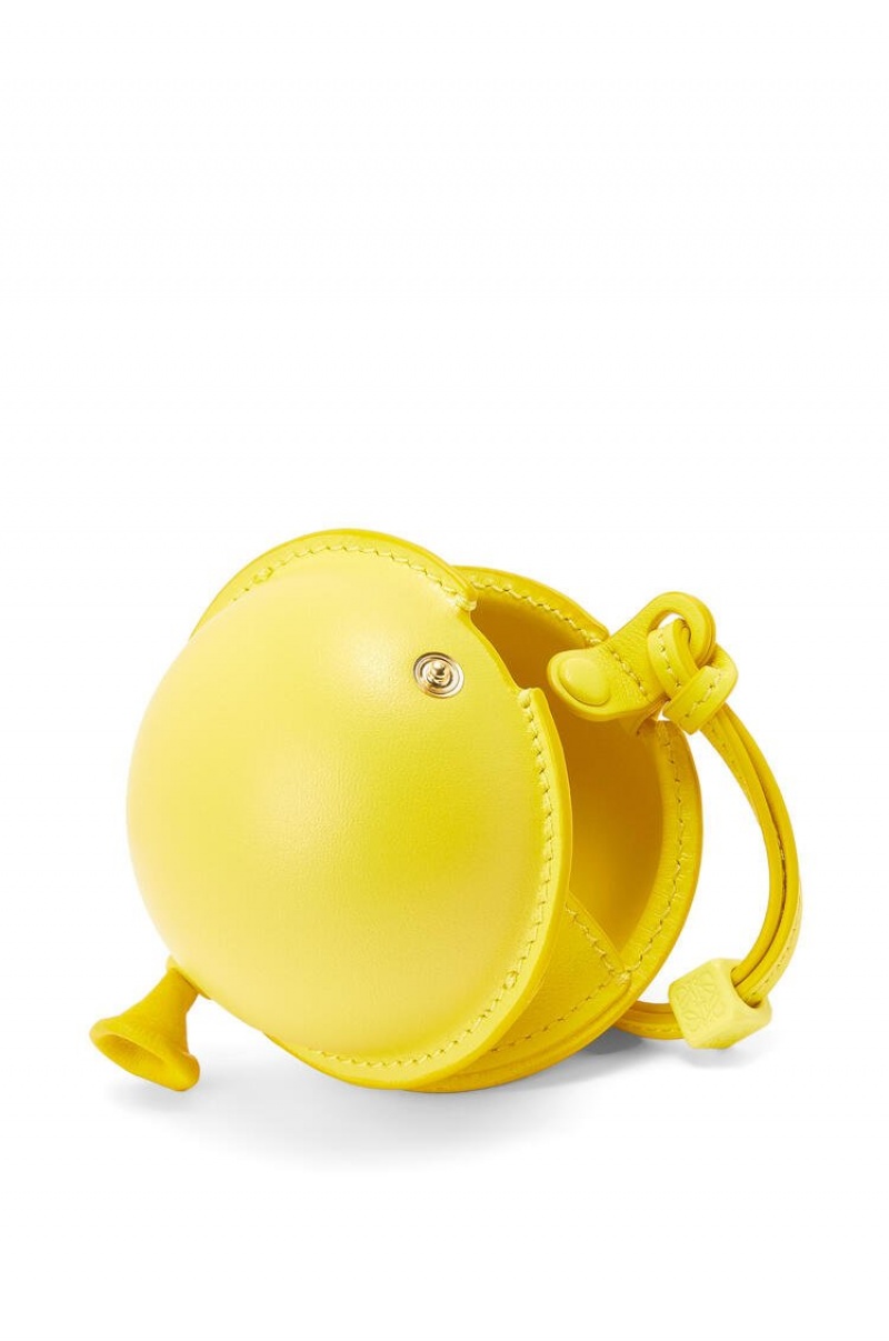 Bolso Pequeño Loewe Balloon pouch in classic calfskin Mujer Amarillo | 132BJNZMI