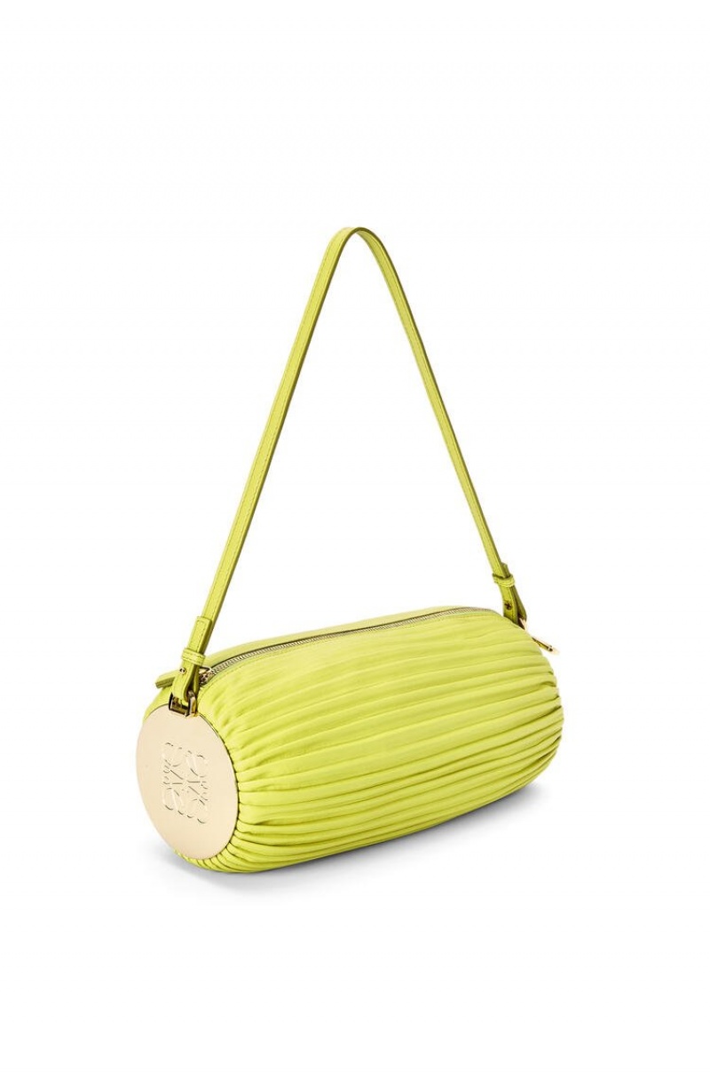 Bolso Pequeño Loewe Bracelet pouch in pleated nappa Mujer Amarillo | 592HBCDZN