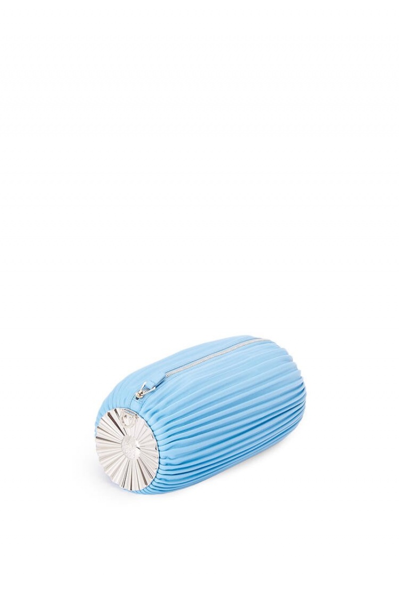 Bolso Pequeño Loewe Bracelet pouch in pleated nappa with solar metal panel Mujer Azules | 147TUMJHA