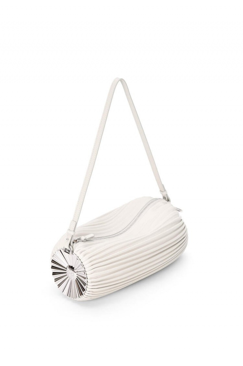 Bolso Pequeño Loewe Bracelet pouch in pleated nappa with solar metal panel Mujer Blancas | 618QLOYHC