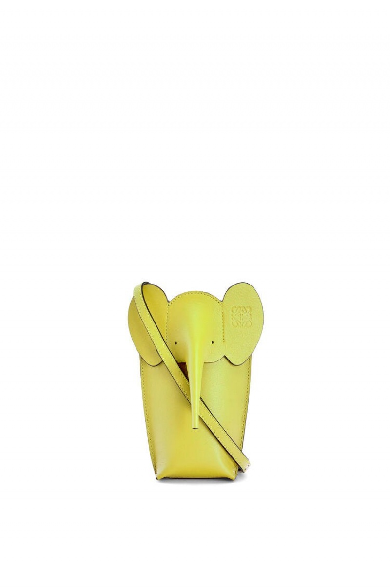 Bolso Pequeño Loewe Elephant Pocket in classic calfskin Hombre Amarillo | 318OAKYBC