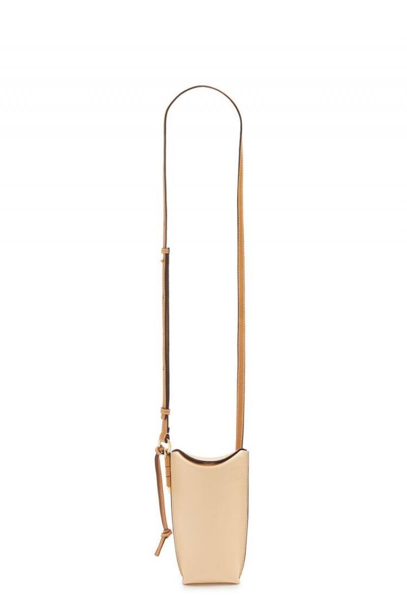 Bolso Pequeño Loewe Gate Pocket in soft calfskin Mujer Dune / Vanilla | 943AQISEB