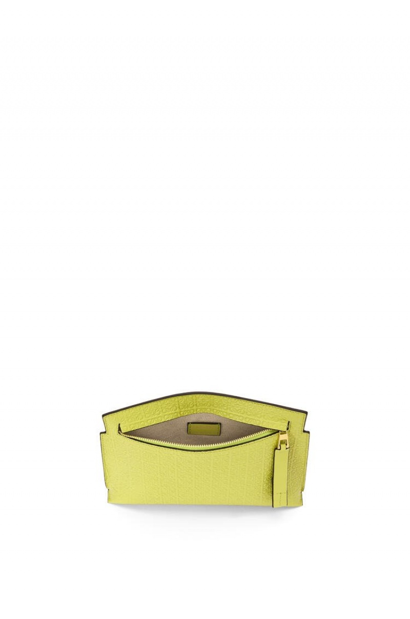 Bolso Pequeño Loewe Mini Repeat T Pouch in embossed silk calfskin Mujer Amarillo | 025IFVBWU