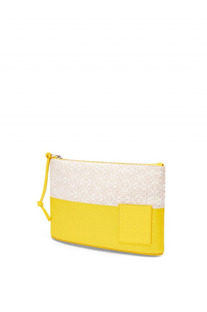 Bolso Pequeño Loewe Oblong pouch in jacquard and calfskin Mujer Limón | 893QDIXOS