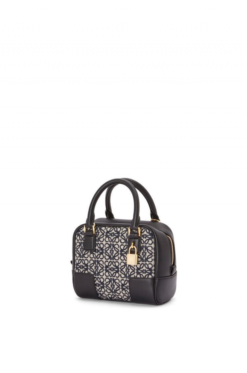 Bolso Tote Loewe Amazona 16 Square bag in Anagram jacquard and calfskin Mujer Azul Marino Negras | 659HWMBQJ