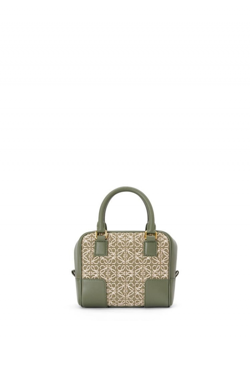 Bolso Tote Loewe Amazona 16 Square bag in Anagram jacquard and calfskin Mujer Verde Verde | 487QEXRMK