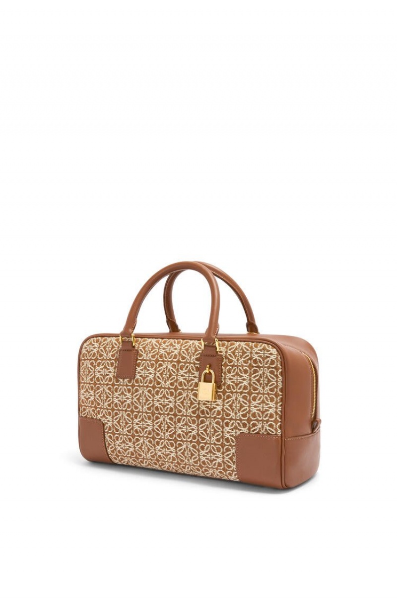 Bolso Tote Loewe Amazona 28 bag in Anagram jacquard and calfskin Mujer Tan / Pecan | 013DHTSEK