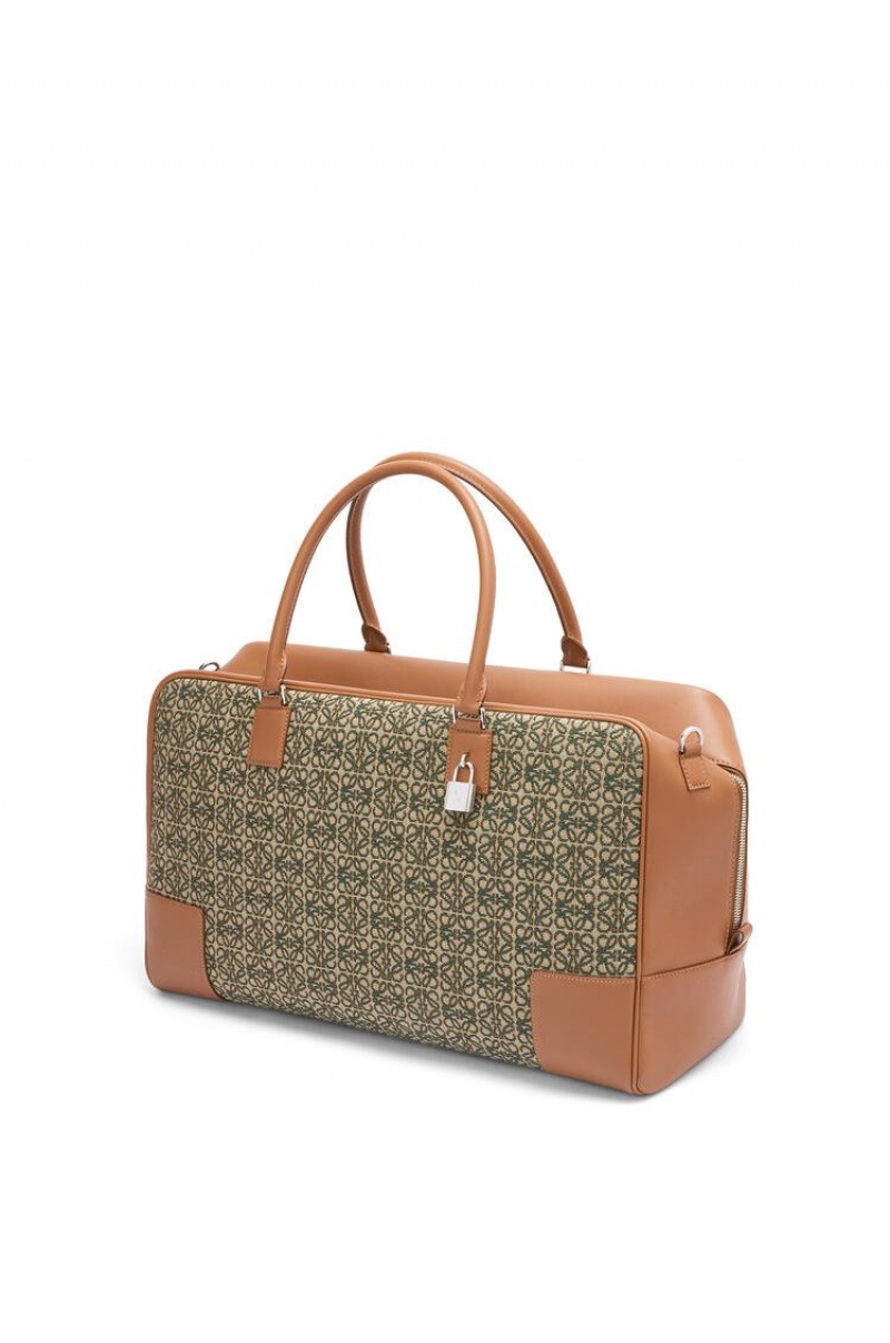 Bolso Tote Loewe Amazona 44 bag in Anagram jacquard and calfskin Hombre Kaki Verde | 704OSEAYU