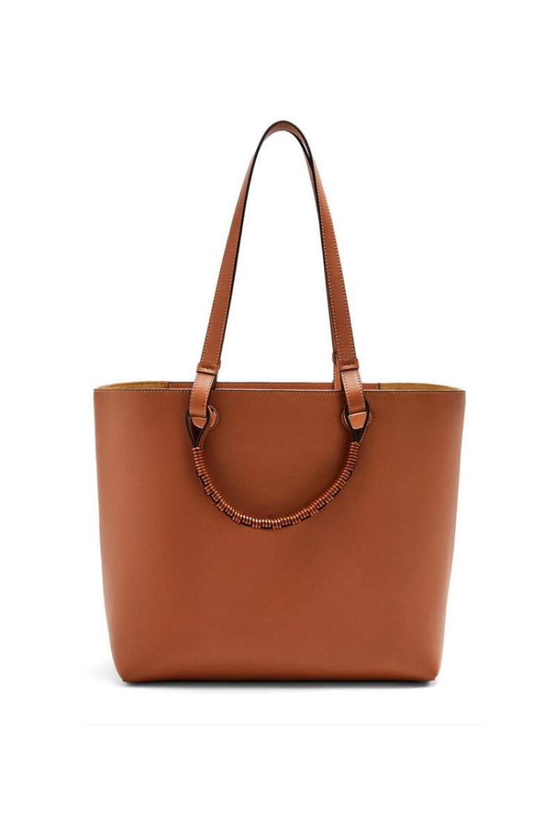 Bolso Tote Loewe Anagram Tote in classic calfskin Mujer Tan | 387VGNSAM