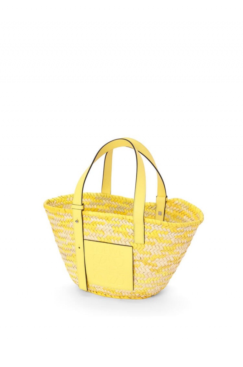 Bolso Tote Loewe Basket bag in palm leaf and calfskin Mujer Limón | 027WZPNEH