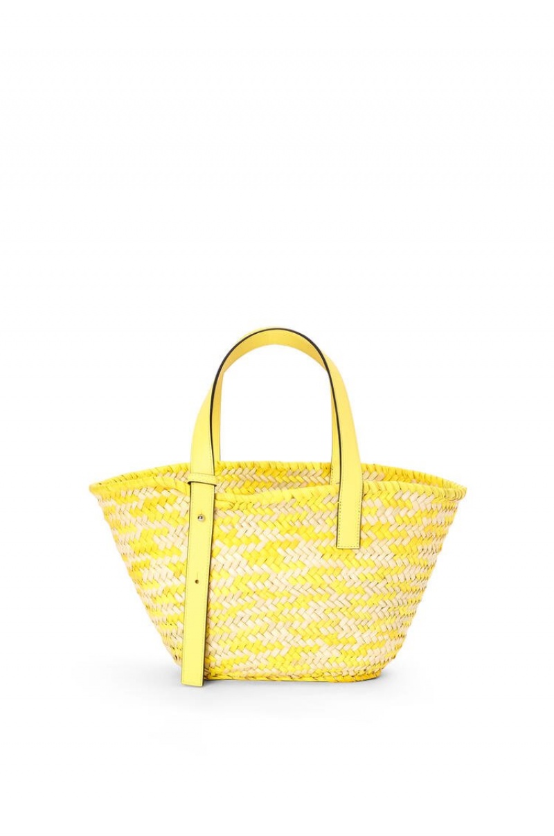 Bolso Tote Loewe Basket bag in palm leaf and calfskin Mujer Limón | 027WZPNEH