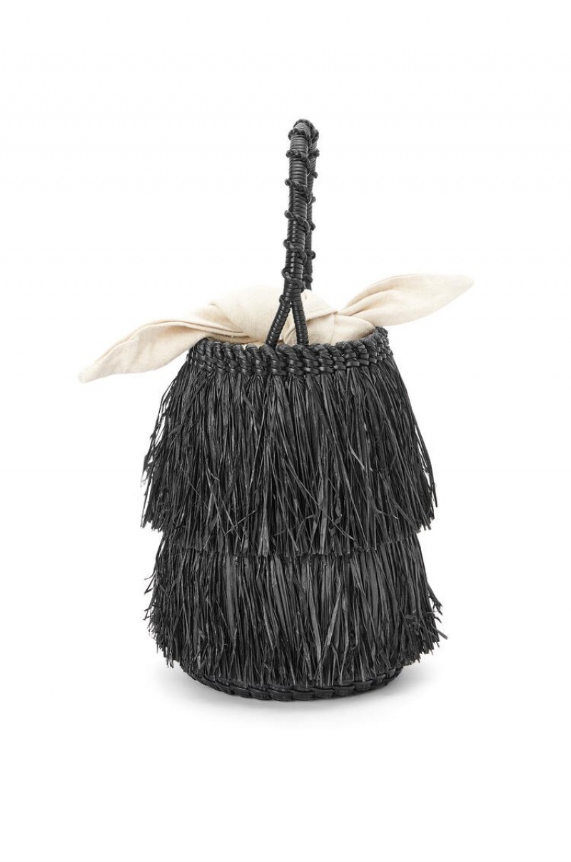 Bolso Tote Loewe Frayed Bucket bag in raffia and calfskin Mujer Negras | 748ZHDSFN