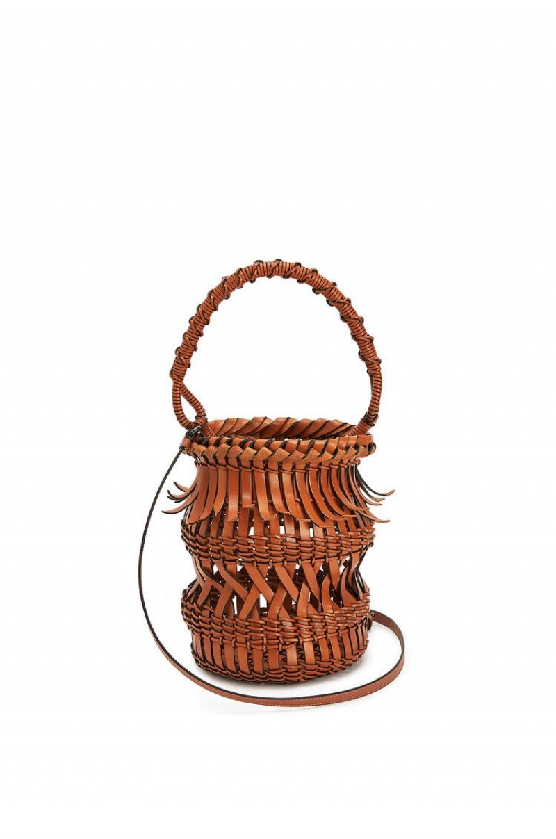 Bolso Tote Loewe Fringes Bucket bag in calfskin Mujer Tan | 219JRMCKW