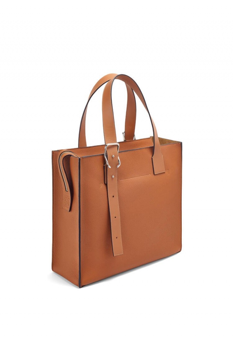 Bolso Tote Loewe Hebilla Zip tote in soft grained calfskin Hombre Tan | 413EMJKZU