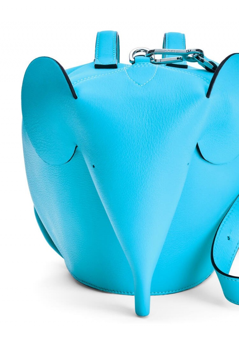 Bolso Tote Loewe Large Elephant bag in classic calfskin Hombre Cyan | 532ZMUEHX