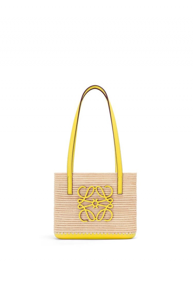 Bolso Tote Loewe Mini Square Basket bag in raffia and calfskin Mujer Limón | 706BEPQAH