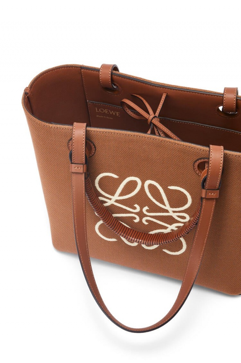 Bolso Tote Loewe Small Anagram Tote bag in jacquard and calfskin Mujer Tan / Pecan | 580GHPSOI